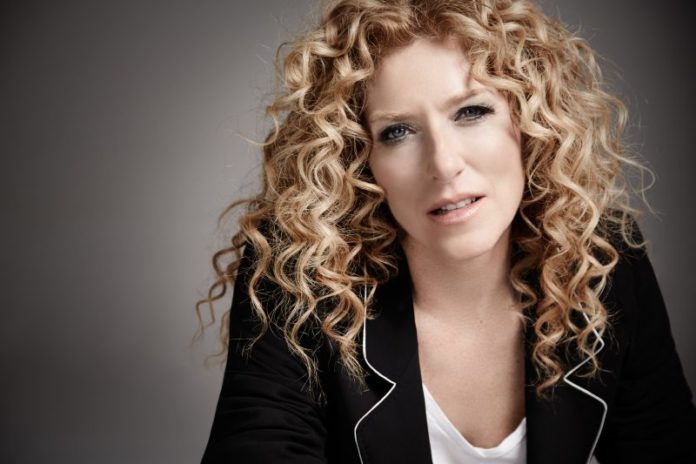 13_NH_KELLY_HOPPEN_0026-e1461529078446