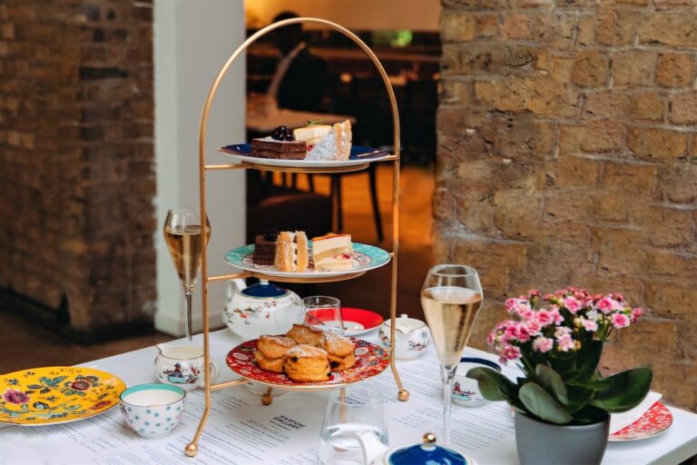NEW Afternoon Tea at The Saatchi Gallery | Review