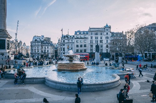 Top Public Fountains in West London